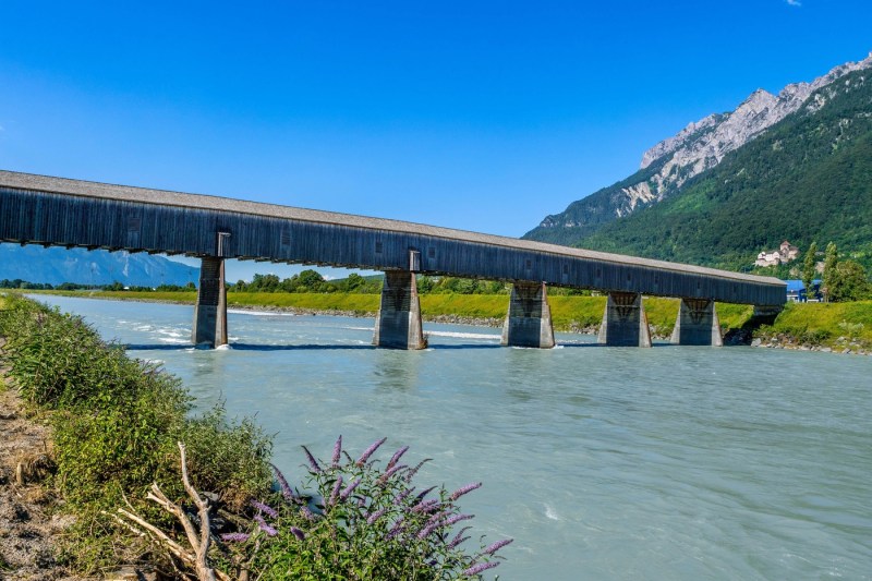 Caz neobișnuit de Crăciun: Sora, fratele și părinții, găsiți morți în locuri diferite din două țări aflate în inima Alpilor