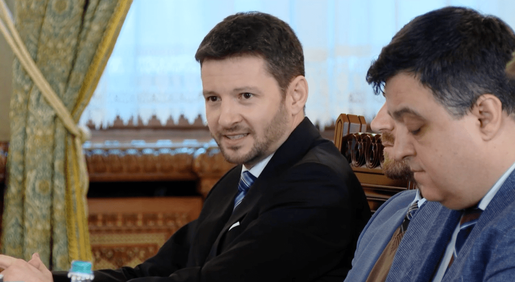 Alexandru Oancea, procuror Judecătoria Gherla, eliberat din funcție la data de 01 noiembrie prin decret prezidențial, la inaintarea demisiei. Foto: Captură video