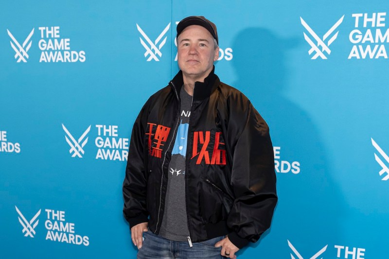 Unul dintre creatorii celebrului joc „Call of Duty”, Vince Zampella, mort după ce s-a izbit cu Ferrariul într-un parapet. Accidentul a fost filmat