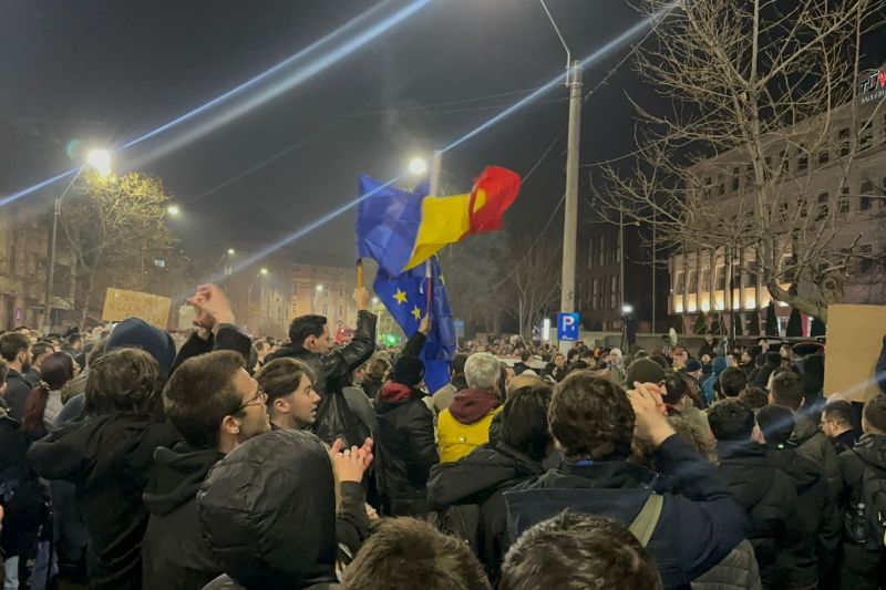 „Scoateți corupția din justiție”. Un nou protest, joi seară, în Piața Victoriei