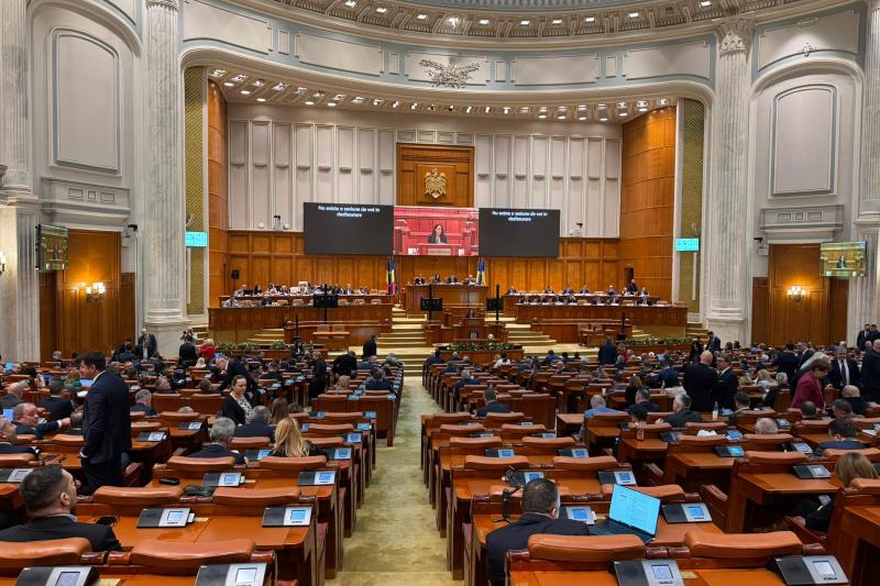 Moțiuni AUR împotriva a doi miniștri: Radu Marinescu și Cătălin Predoiu / Ministrul Justiției, chemat la Ora Guvernului de USR