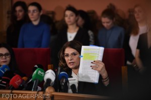 Liana Nicoleta Arsenie în timpul conferinței de presă a Curții de Apel București din 11 decembrie 2025. Foto: Grigore Popescu / Agerpres