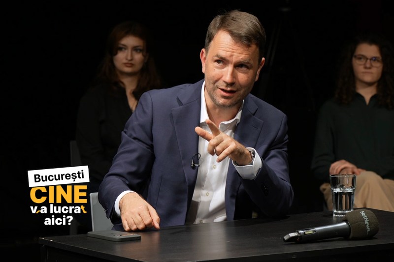 Cătălin Drulă în timpul dezbaterii cu studenții de la Universitatea de Arhitectură „Ion Mincu". Imagine: Hotnews