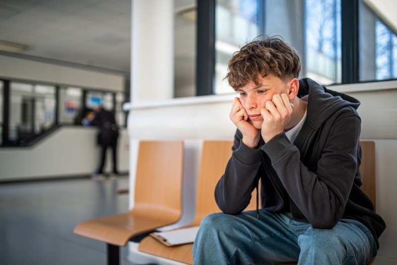 De ce viitorul îi sperie pe adolescenți: doar 17,2% dintre ei sunt optimiști. 5 sfaturi pentru părinți