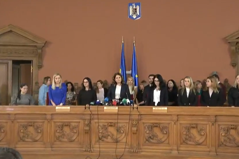 LIVEVIDEO pe HotNews, acum: Curtea de Apel București, conferință de presă „extraordinară”, într-o ieșire fără precedent în fața publicului după documentarul Recorder / Au venit toți cei 13 membrii ai Colegiul de Conducere