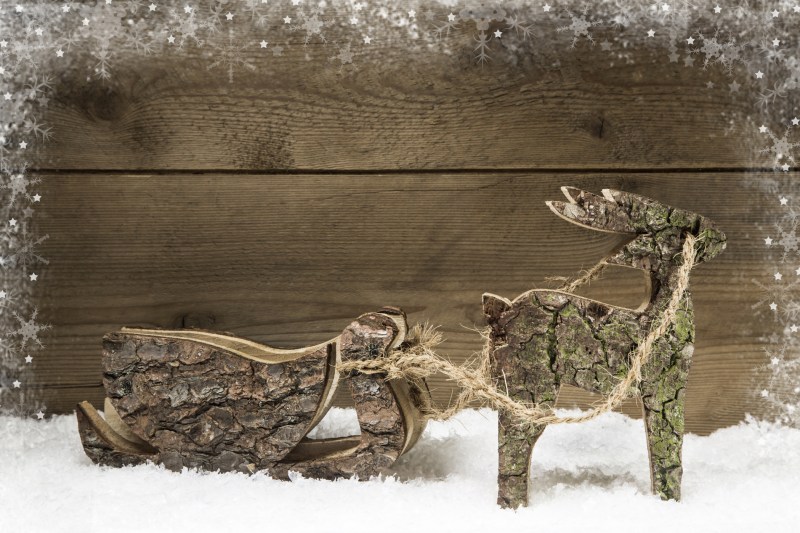 Un fel de odă lui Vodă Mavrogheni, care se plimba prin mahalalele Bucureștiului cu sania trasă de cerb. Bucureștenii și animalele de companie