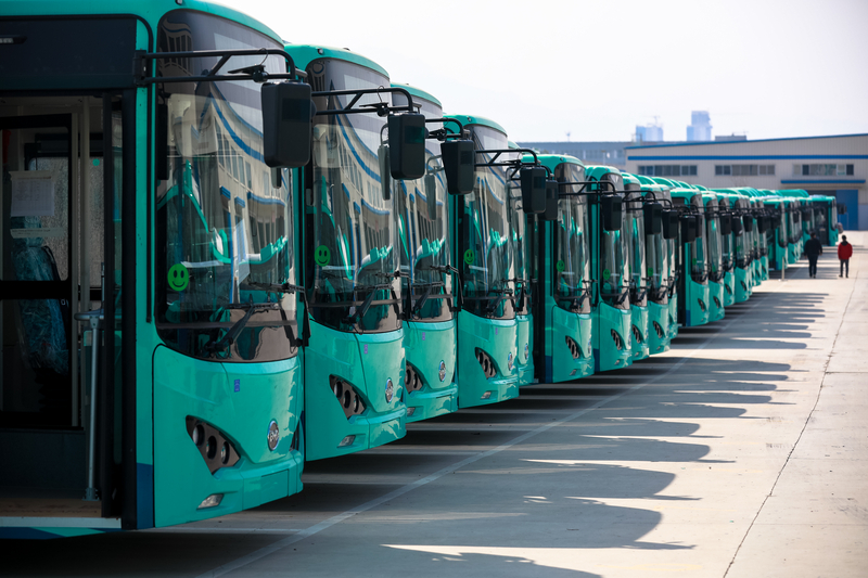 Achiziția a 700 de autobuze electrice din China stârnește furie în Germania: „O glumă proastă”