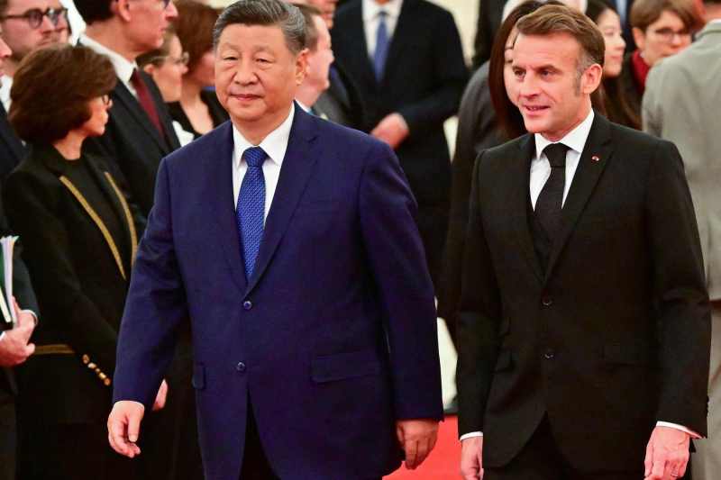 Macron avertizează că ordinea internațională riscă să se „dezintegreze”, într-o întâlnire la Beijing cu Xi Jinping / Ce au discutat despre Ucraina