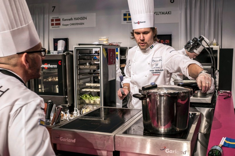 Bucătarii care pregătesc în fiecare an un meniu secret pentru unii dintre cei mai importanți oameni din lume dezvăluie detalii de anul acesta