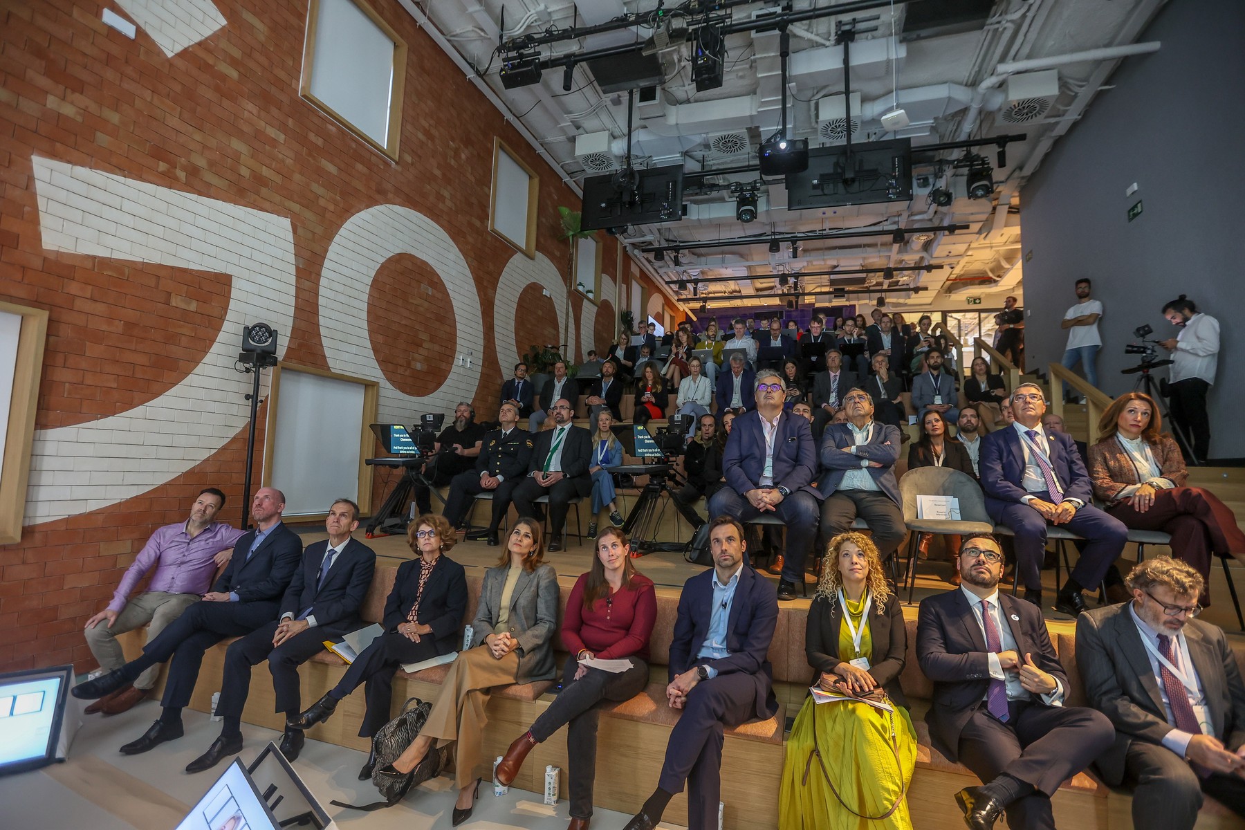 Creatorul virusului care a dus un gigant tech în Spania a fost descoperit după 33 de ani