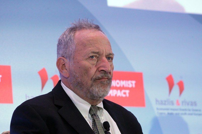 Fostul șef al Trezoreriei SUA Larry Summers a primit interdicție pe viață de la Asociația Economiștilor Americani
