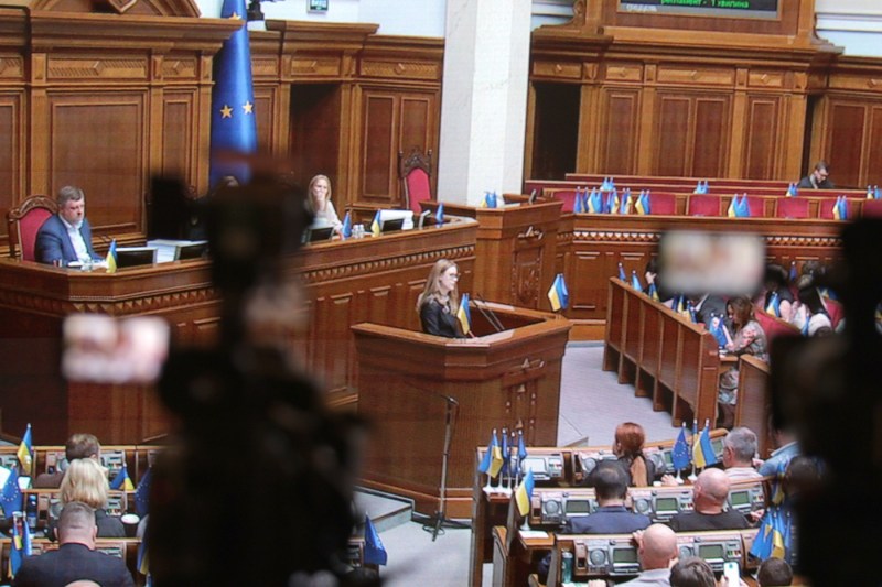 Un nou scandal de corupție la Kiev. Procurorii anticorupție acuză parlamentari de luare de mită în schimbul voturilor din Rada Supremă