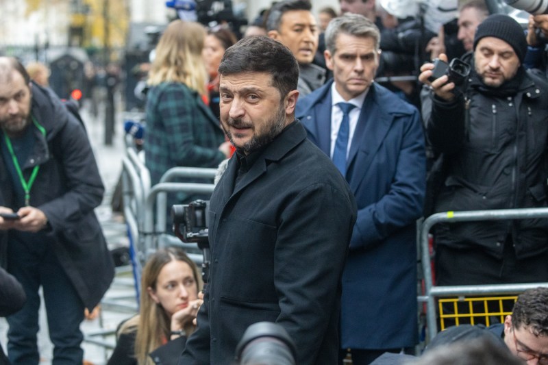 Anunțul lui Zelenski despre planul „revizuit” de pace, lucrat împreună cu europenii