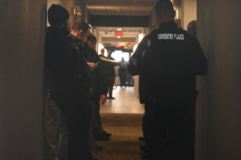 Noi informații după atacul armat de la Universitatea Brown din SUA. Studenții pleacă din campus