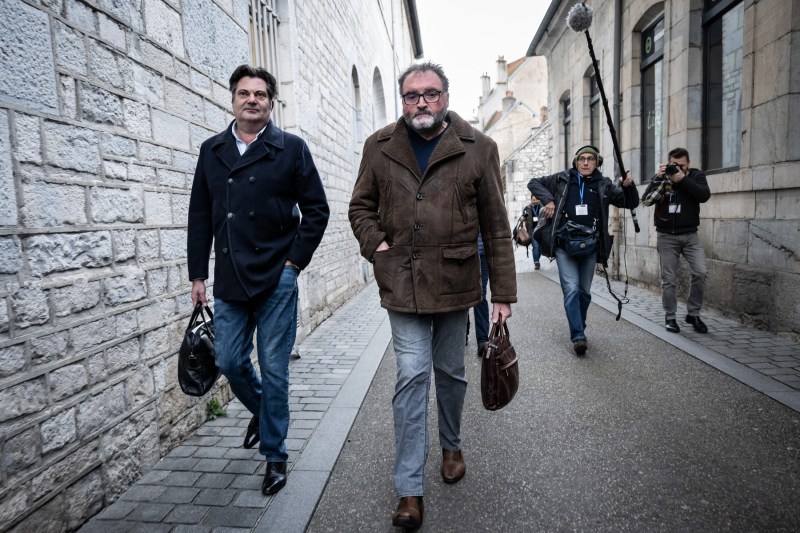 Franța l-a condamnat la închisoare pe viață pe „Doctorul Moarte”, comparat în timpul procesului cu „Jekyll și Hyde”