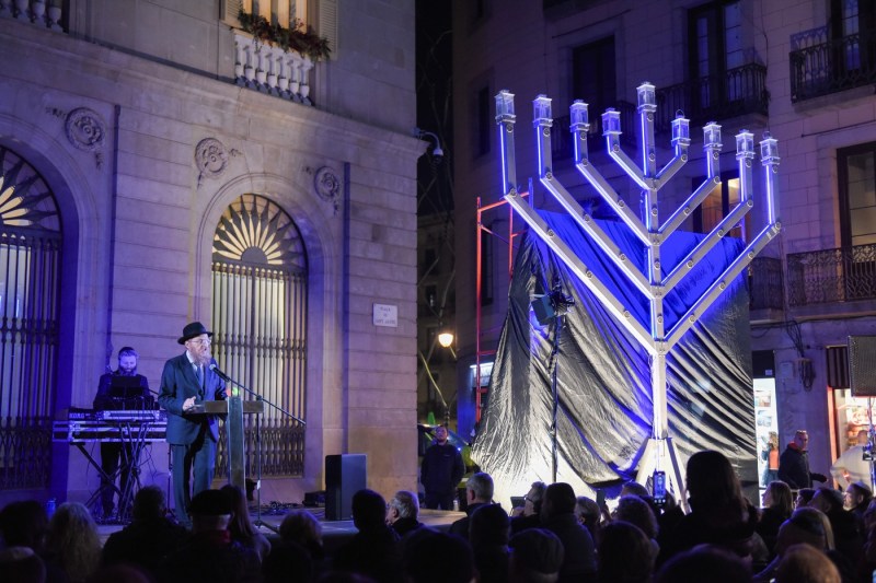 „Evreii sunt trimiși din nou în ascunzători”