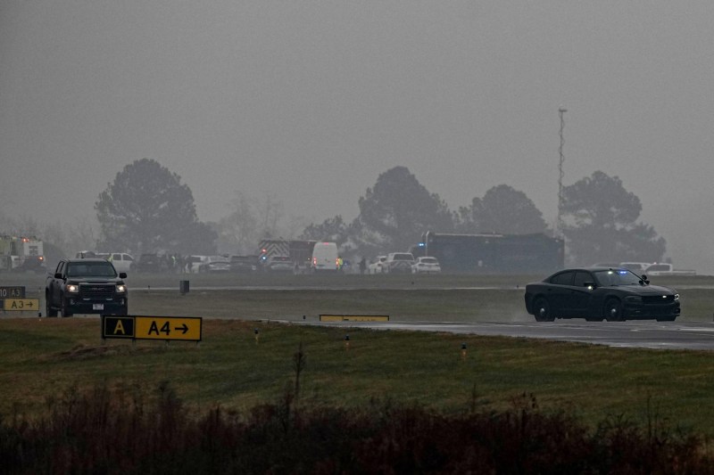 Avionul unui fost pilot de curse s-a prăbușit în SUA