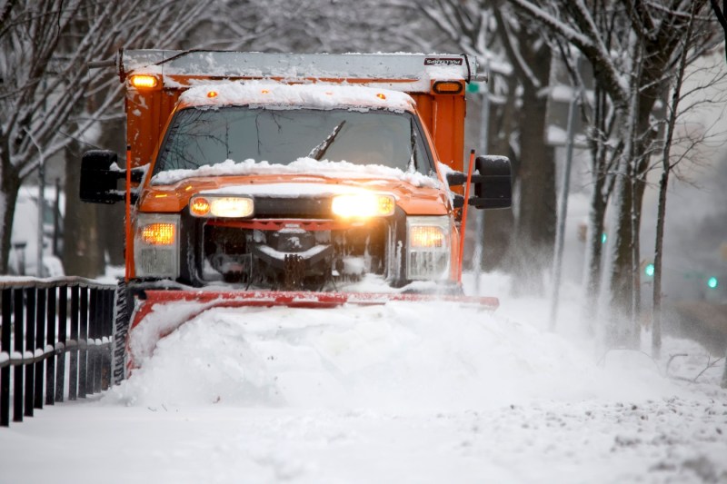 FOTO/VIDEO Vremea din nord-estul SUA a dat peste cap mii de zboruri. New York, la cea mai abundentă ninsoare din ultimii aproape patru ani