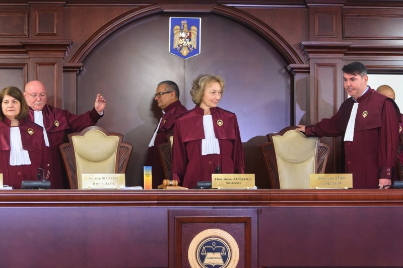 Curtea capturată. De ce refuzul CCR de a judeca o cauză este un pericol la democrație