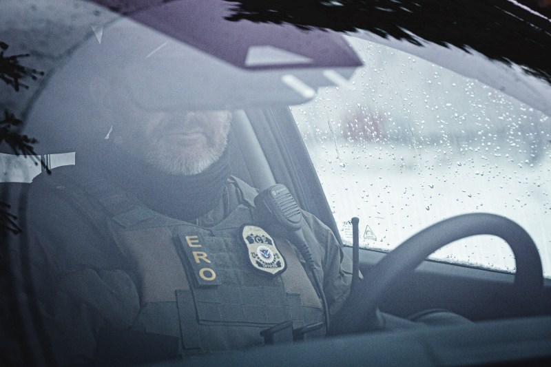 Furie în Minneapolis după împușcarea unui american de către ICE . „Cel puțin zece focuri” în cinci secunde, familia denunță „minciuni revoltătoare” ale administrației Trump