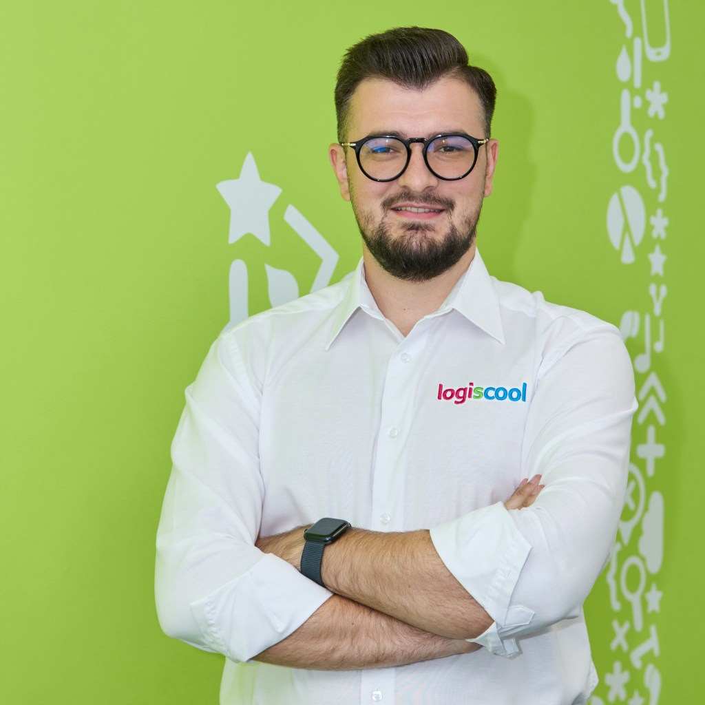 Ali Cindea Head Education Logiscool