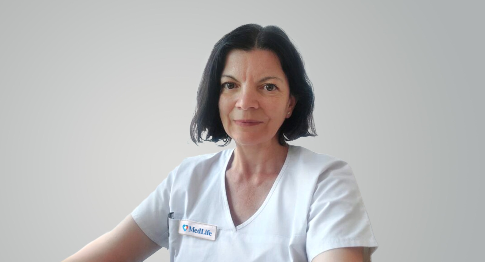 Dr. Adina Nicolae, neurolog pediatru MedLife: „În fiecare zi văd adolescenți cu dureri de cap, amețeli și lipsă de concentrare. Programul lor e complet dat peste cap”