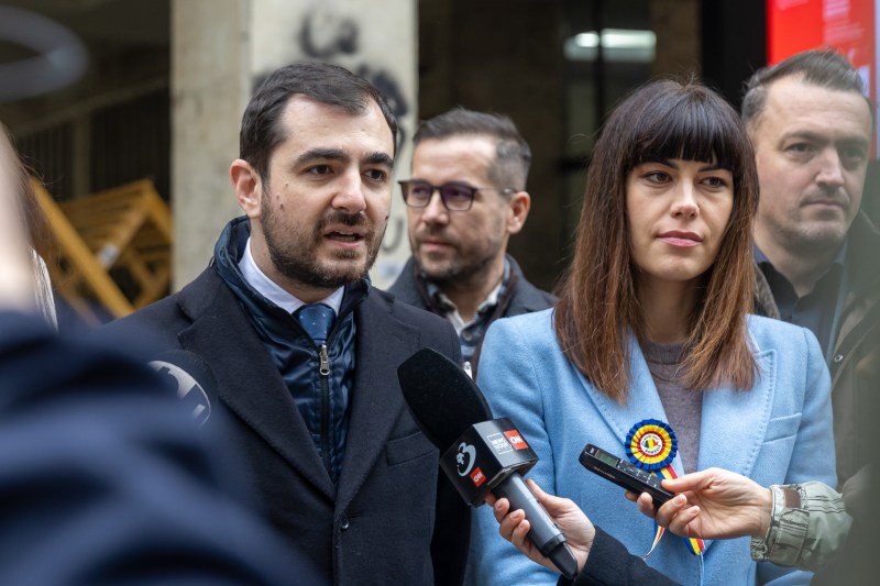 Referendum în USR. Doi lideri vorbesc despre „problemele profunde” din partid: „USR are o problemă de centralizare a puterii în jurul unei minorități”