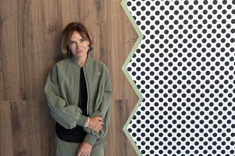 După 20 de ani în arhitectură, Alina Vîlcu a făcut o pasiune din amenajarea și redesignul spațiilor medicale. FOTO: arhiva personală