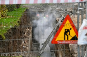 Lucrări la sistemul de termoficare din București, fotografie ilustrativă. Foto: Cristian Nistor / Agerpres