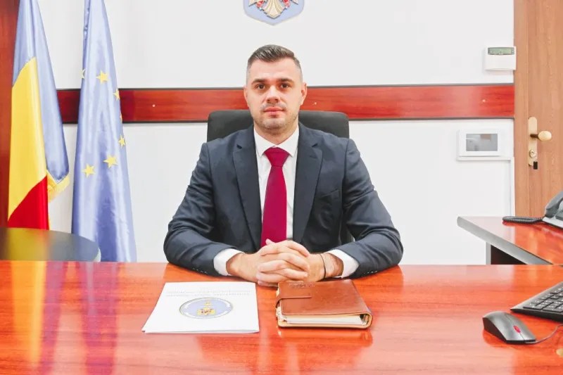 Ilie Bolojan l-a demis pe șeful Vămilor care a fost urmărit penal de DNA timp de 9 ani. Cine i-a luat locul