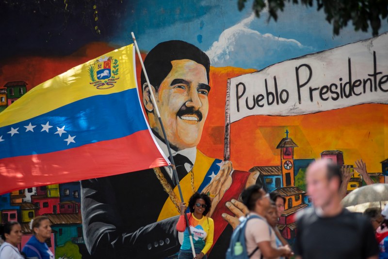 Regimul din Venezuela a lansat un val de represiune în țară, după capturarea lui Maduro / Forțe paramilitare pe străzi, jurnaliști arestați, manifestații interzise