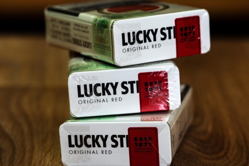 Una dintre cele mai mari companii de țigări din lume, acuzată că a ajutat Coreea de Nord să finanțeze terorismul