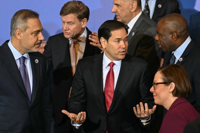 Vecinul NATO al Iranului anunță că se opune oricărei intervenții militare în sprijinul protestatarilor: „O destabilizare pe scară largă ar fi prea mult”