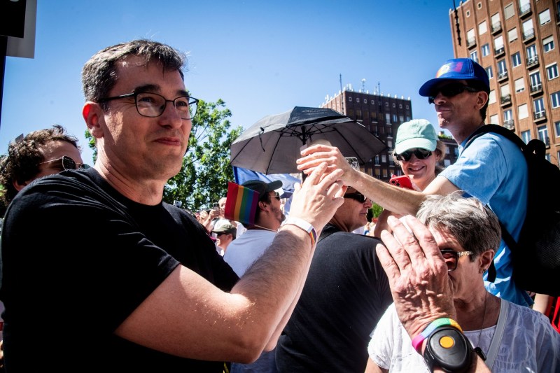 Procurorii ungari l-au pus oficial sub acuzare pe primarul liberal al Budapestei, dar cer să fie pedepsit fără proces pentru organizarea unei adunări ilegale