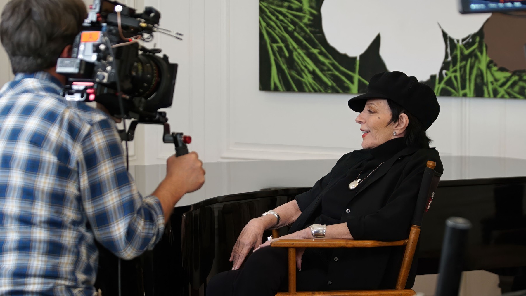 Liza Minnelli revine cu o piesă AI după 13 ani