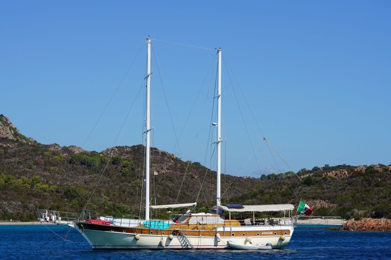 Un american care a navigat cu iahtul până în Rusia să întâlnească o femeie pe care a cunoscut-o pe internet a primit 5 ani de închisoare la Soci