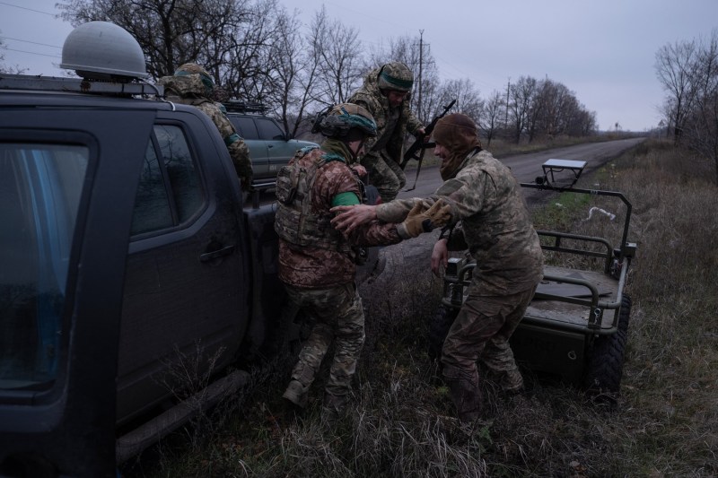 Aproape 2 milioane de oameni au murit, au fost răniți sau au  dispărut, în cei patru ani de lupte ai războiului din Ucraina
