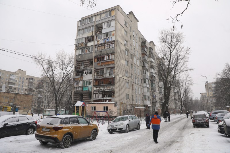 VIDEO Explozii şi incendii la Kiev, după un nou bombardament al Rusiei. Mii de oameni sunt în continuare fără căldură