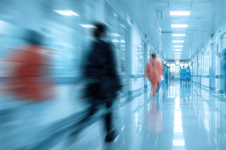 Medici într-un spital. Foto: Shutterstock