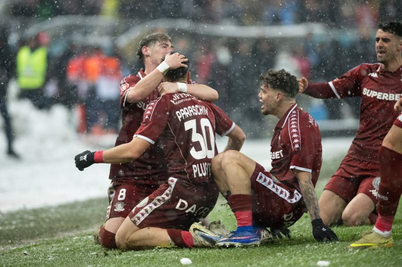 Continuă coșmarul pentru Dinamo! „Câinii” pierd un nou derby cu Rapid și rămân fără victorie în fața rivalei de peste 10 ani