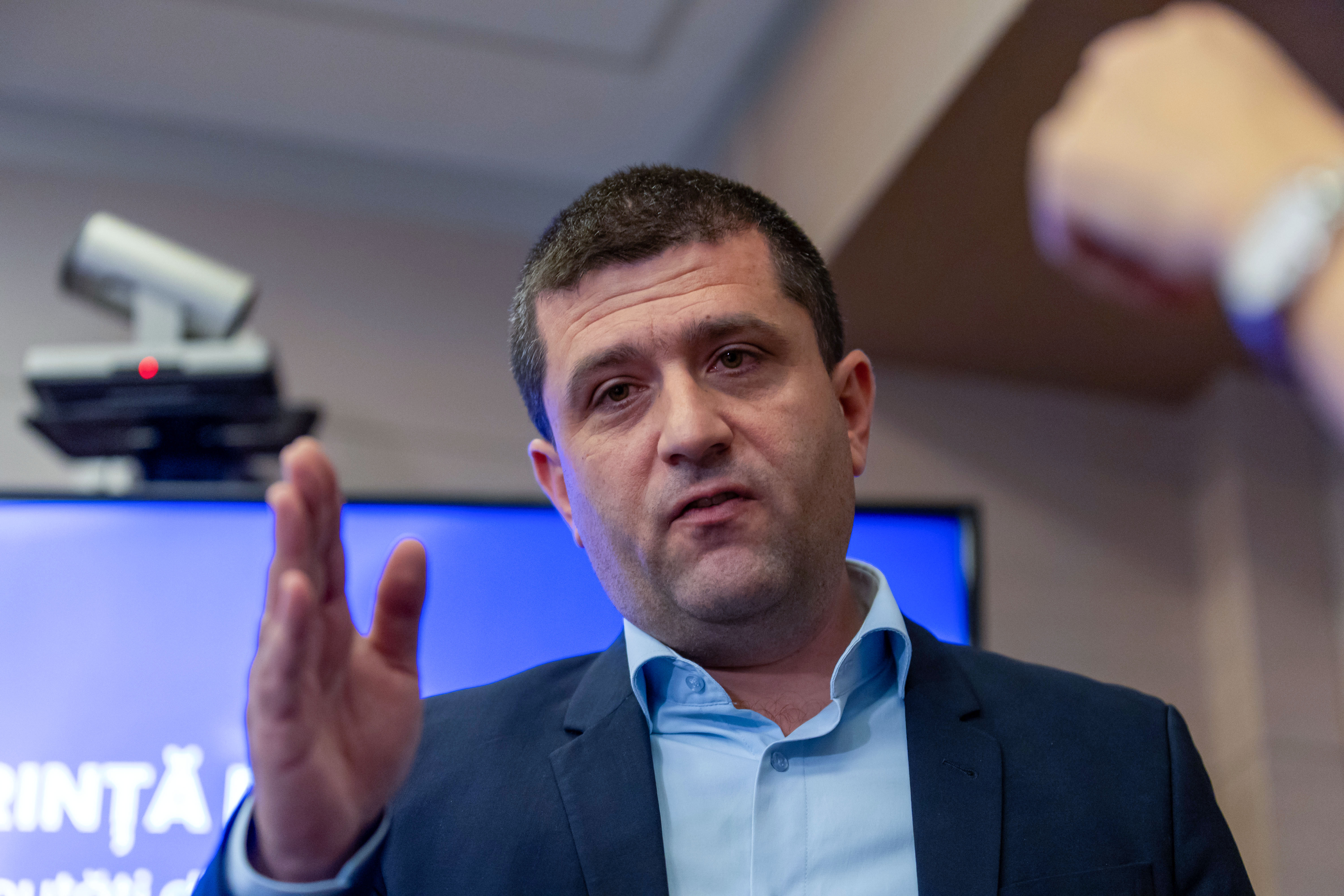 Care este, potrivit ministrului Apărării, soluţia pentru detectarea dronelor care pătrund în țara noastră la altitudine joasă