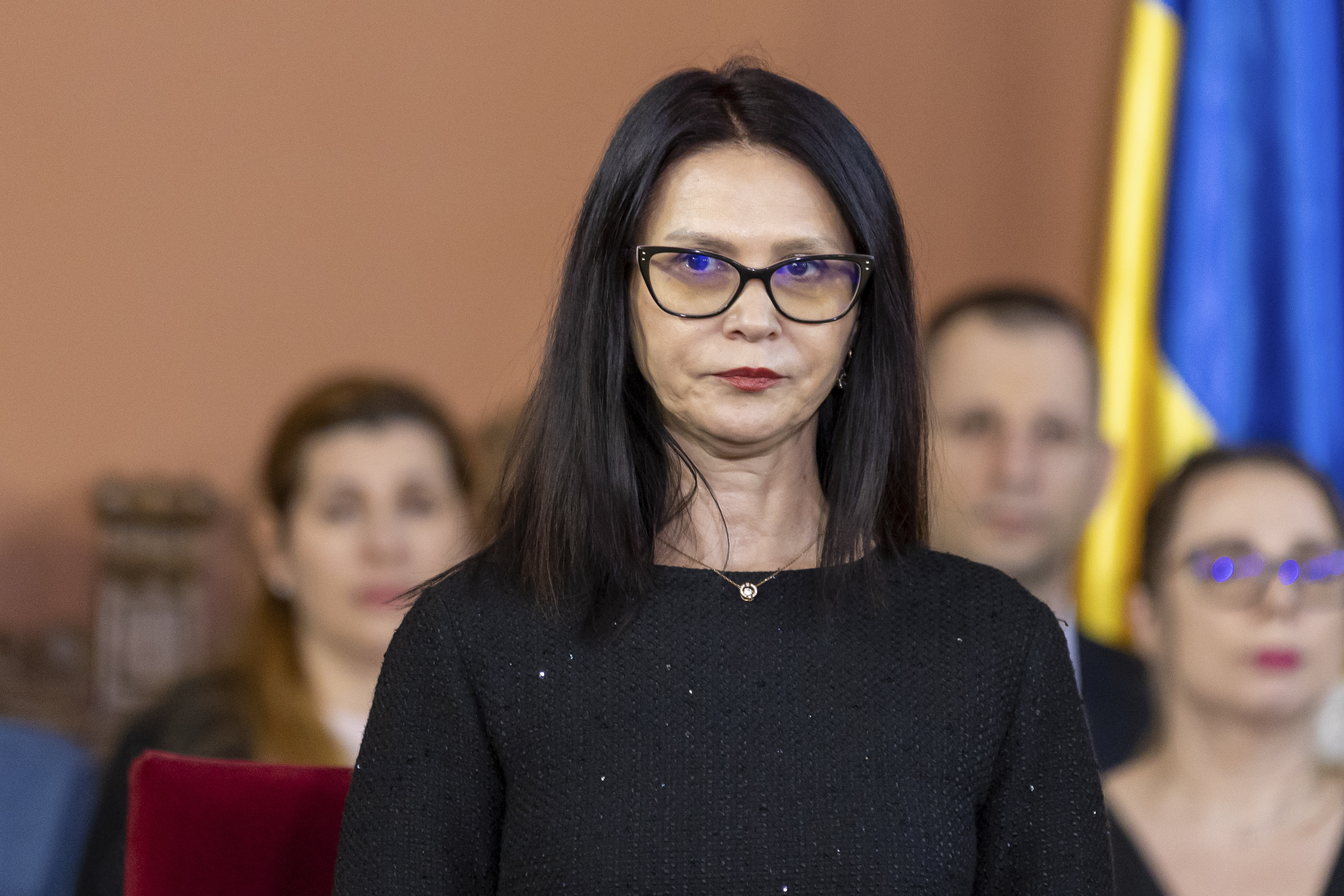 Ce pensie va încasa judecătoarea „Mă sună Lia”. În vârstă de 51 de ani, Ionela Tudor va primi mai mulți bani ca pensionară decât avea la Curtea de Apel. Motivul e explicat chiar de CSM