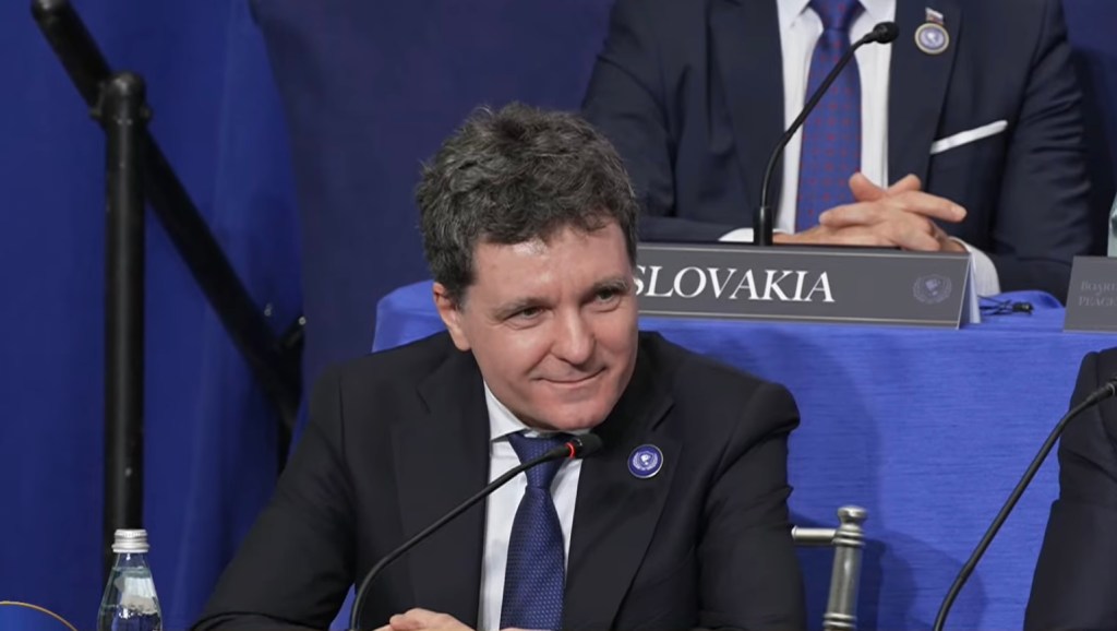 Nicușor Dan în timpul discursului din cadrul reuniunii Consiliului de Pace de la Washington. Captură foto: White House