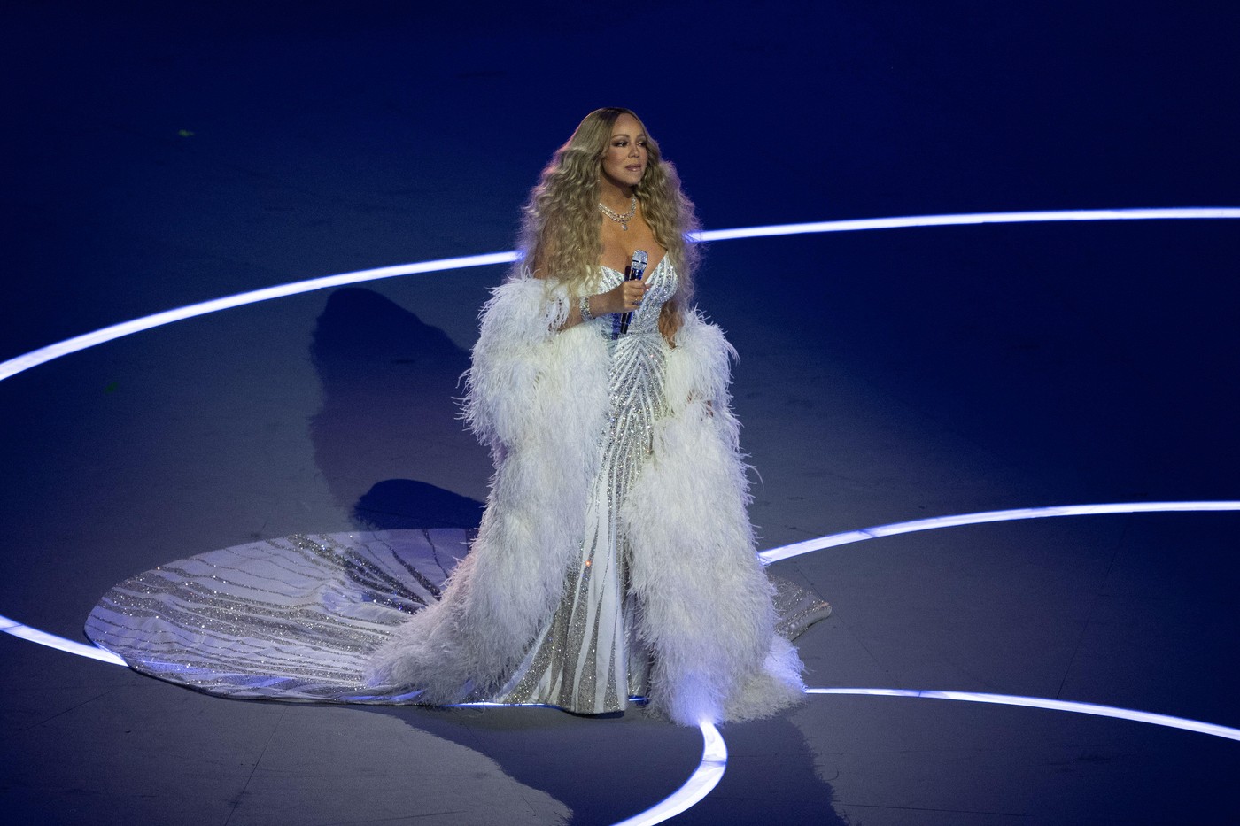 https://hotnews.ro/wp-content/uploads/2026/02/Mariah-Carey.jpg