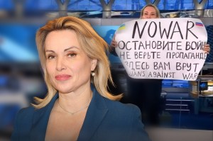 Marina Ovsyannikova și momentul când a afișat o pancartă anti-război în direct. Foto: Profimedia. Colaj: Ion Mateș / HotNews