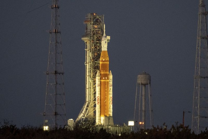 NASA a remediat defecțiunile la racheta misiunii lunare Artemis 2. Când va fi posibilă lansarea expediției cu echipaj uman
