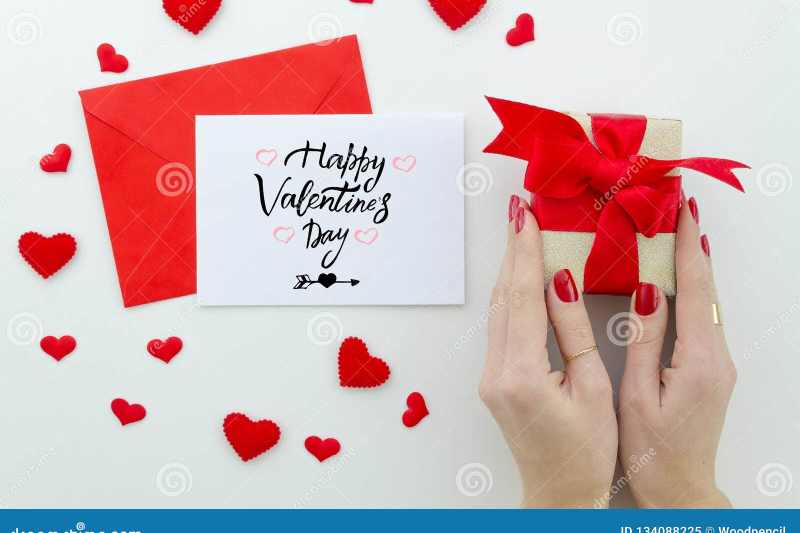 Mesaje de Valentine’s Day 2026. Cele mai frumoase urări pentru cei dragi de Ziua Îndrăgostiților