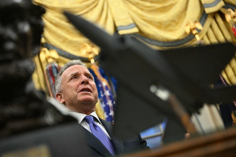 După amenințările reciproce și trimiterea unei „armada masive” în Orientul Mijlociu, SUA și Iranul încearcă azi și cartea diplomației. Ce vizează negocierile și care sunt „liniile roșii”