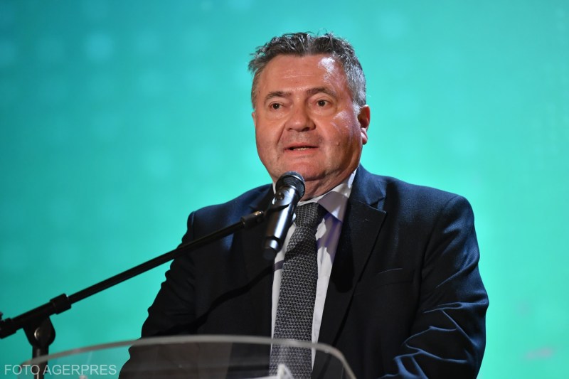 „Asta o făceam și noi, când era Ceaușescu și se tăia lumina la ora 22:00 și trebuia să înveți pentru examen” – șef din cercetarea românească, dezamăgit de ideile finanțate de acceleratorul NATO DIANA