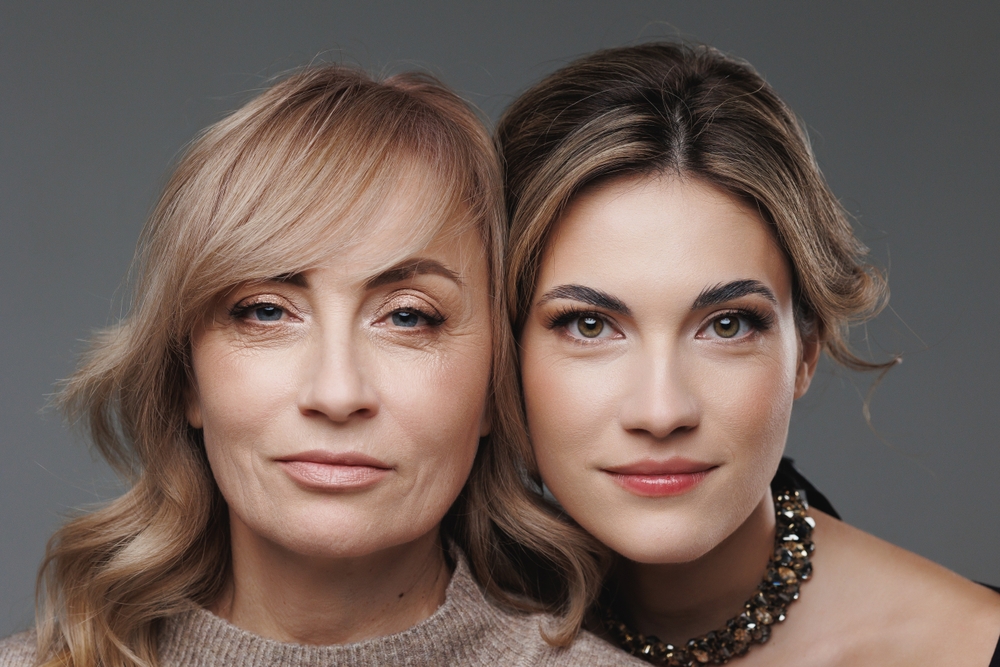 Poate că nu voi fi niciodată bunică. Dar sunt mama unei femei care își asumă lumea așa cum este ea, nu cum am visat-o eu. FOTO: Shuttertock